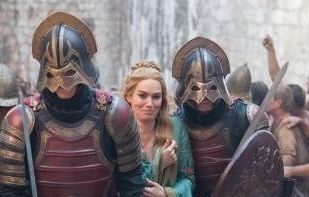 Cersei-and-Lannister-soldiers-cersei-lannister-29371288-338-533-crop